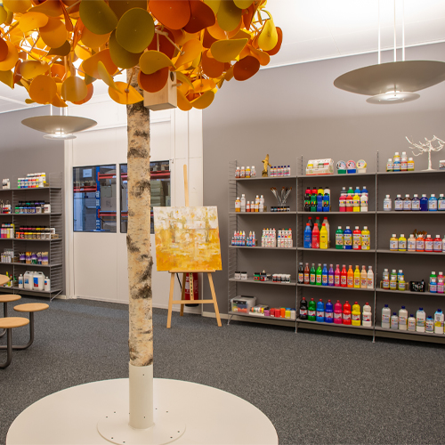 Showroom2